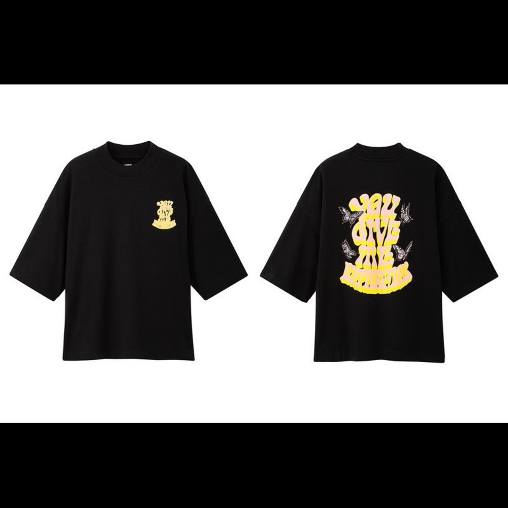 Black graphic tee